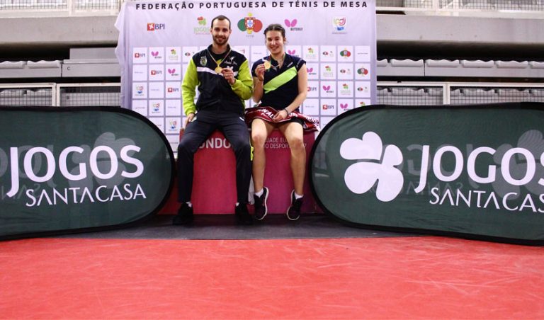 Diogo CARVALHO and Marta SANTOS celebrate in Gondomar