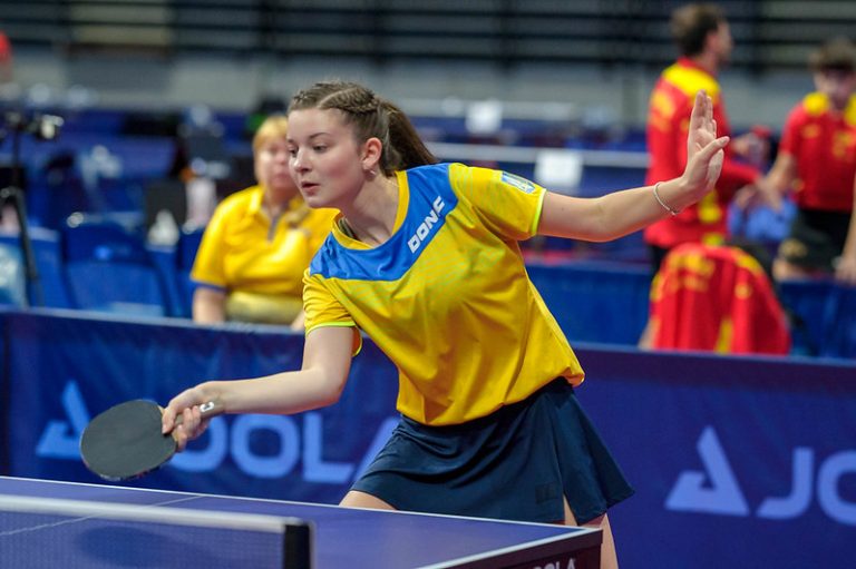 Ukraine’s Alina VYDRUCHENKO beat Ireland’s Sophie EARLY