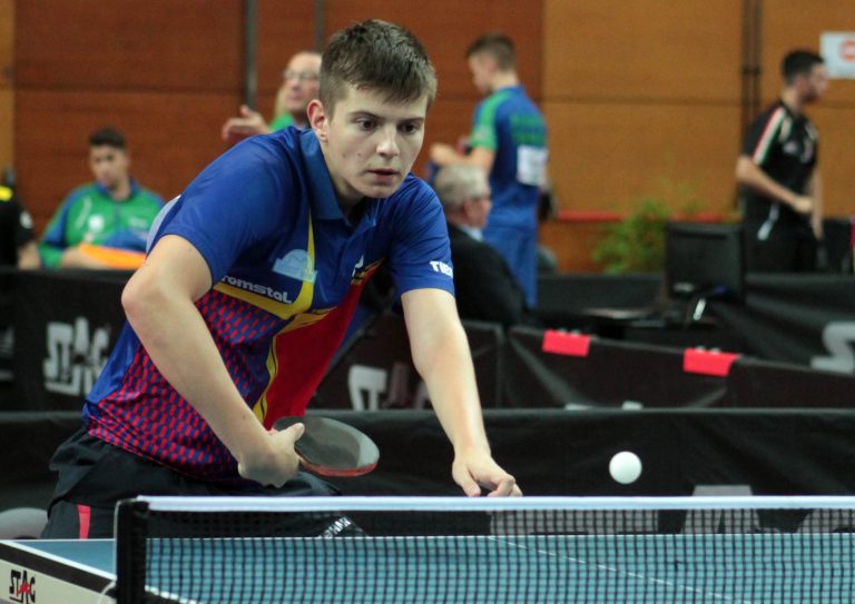 Two Romania’s Juniors in Semis