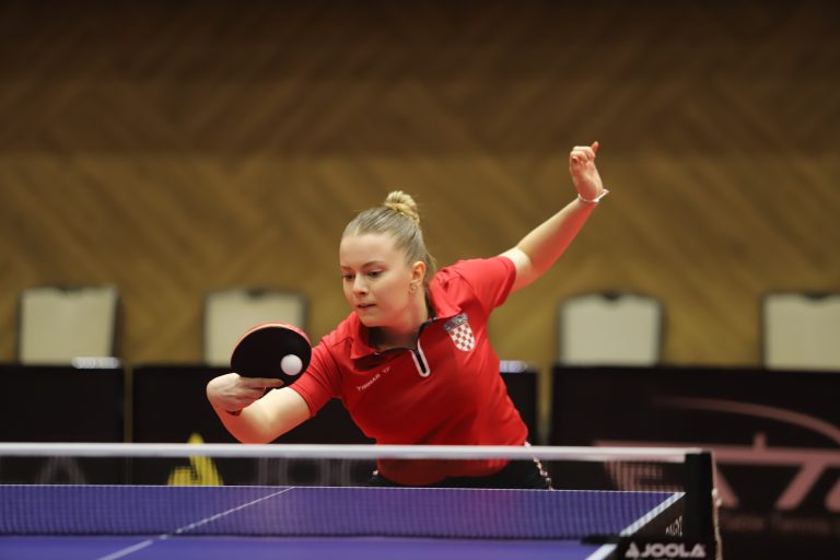 Hana ARAPOVIC clinched the title in Sarajevo