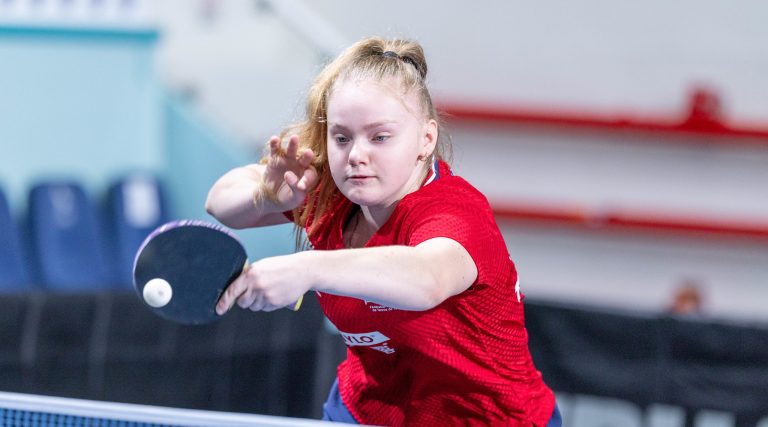 HOCHART and MEI ROSU Take Control in U19 Girls’ Event After Day Two in Tours